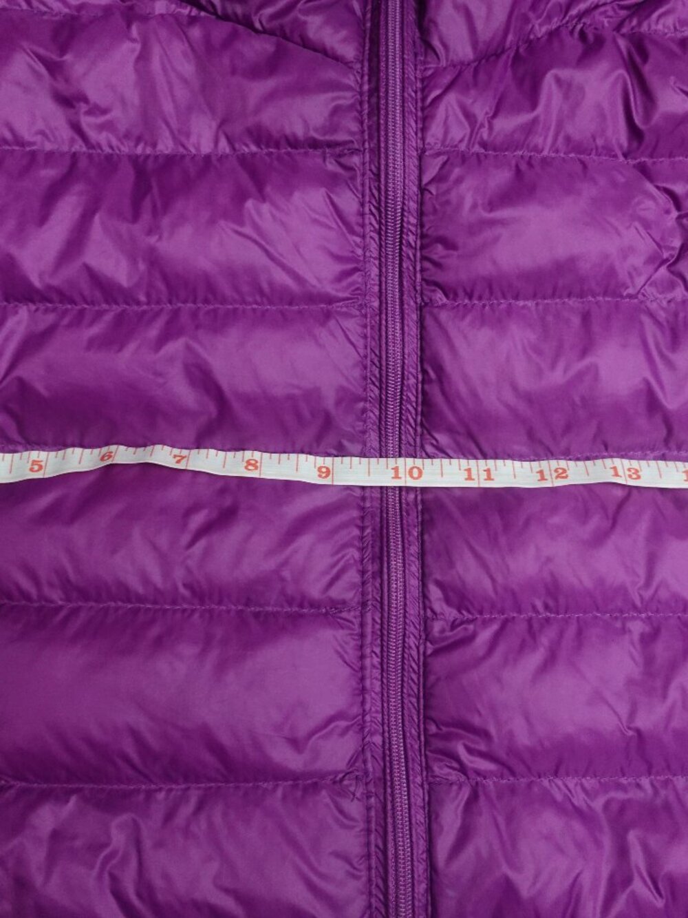 packable puffer - Picture 7 of 8
